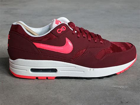 nike air max 1 weinrot|goat Air Max 1.